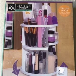 thrifted makeup organizer